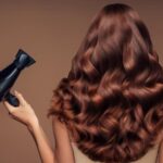 【ヘアケア】美髪を育てる「時短ヘアドライのコツ&裏技」とは?おすすめの速乾ヘア商品もご紹介