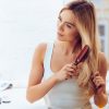 乾燥する冬こそ美髪活動！髪質や悩み別おすすめヘアブラシ5選